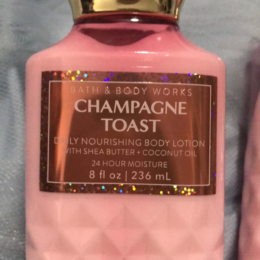 NEW- Bath & Body Works- Champagne Toast - Picture 2 of 3